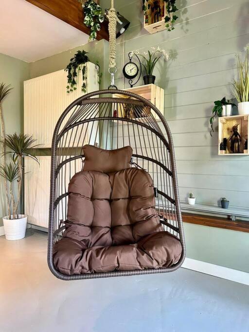 Jungle Style Lodge With Jacuzzi ,Sauna And Garden Near Amsterdam Vijfhuizen Luaran gambar